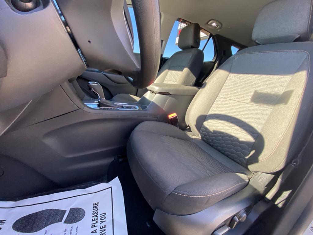 2020 Chevrolet Equinox LT photo