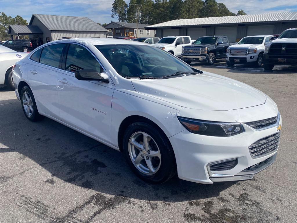 2018 Chevrolet Malibu LS photo