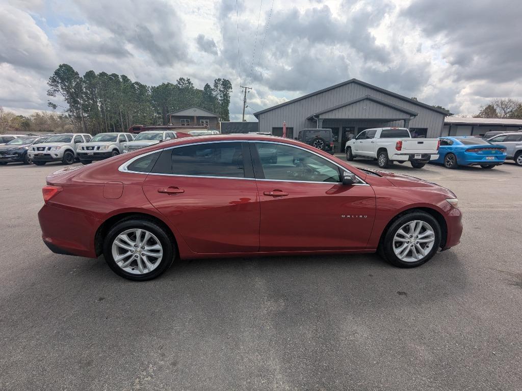 2018 Chevrolet Malibu LT photo