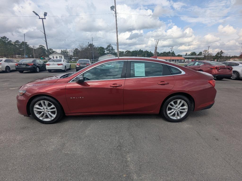 2018 Chevrolet Malibu LT photo