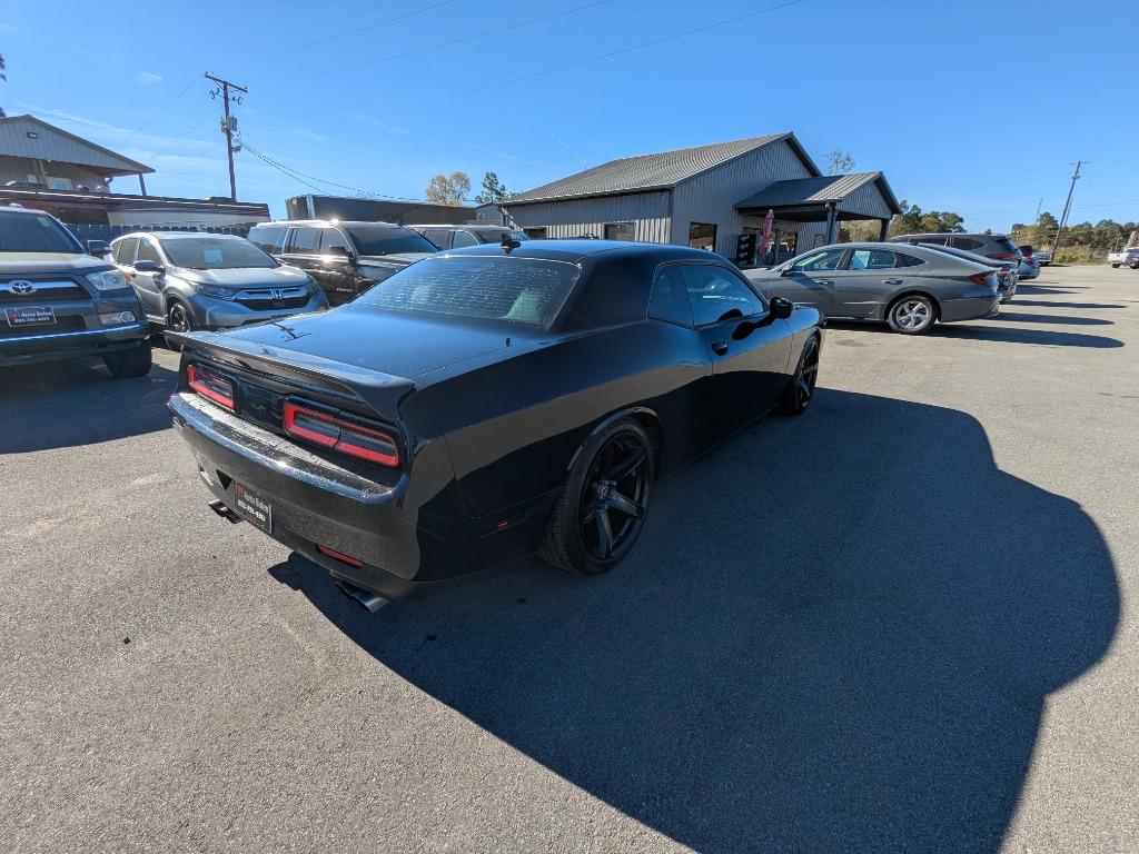 2016 Dodge Challenger R/T photo