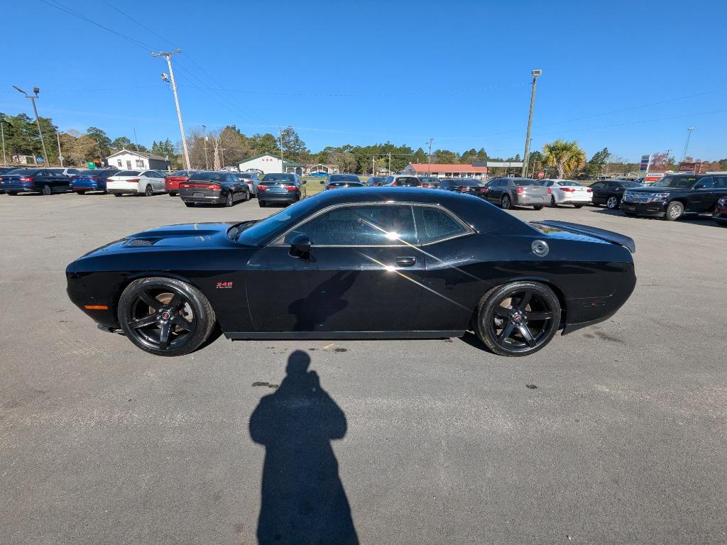 2016 Dodge Challenger R/T photo