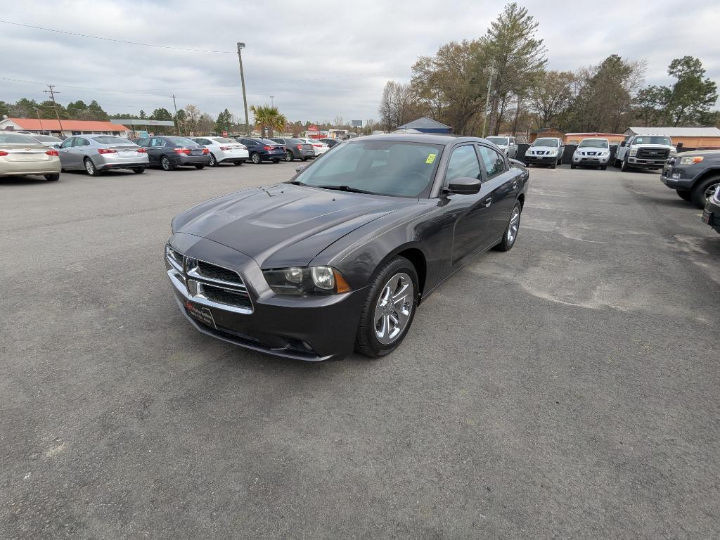 2013 Dodge Charger SXT photo