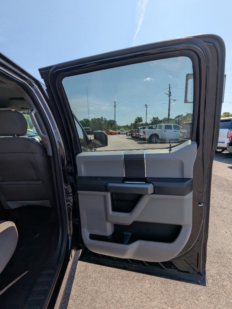 2018 Ford F150 XLT photo