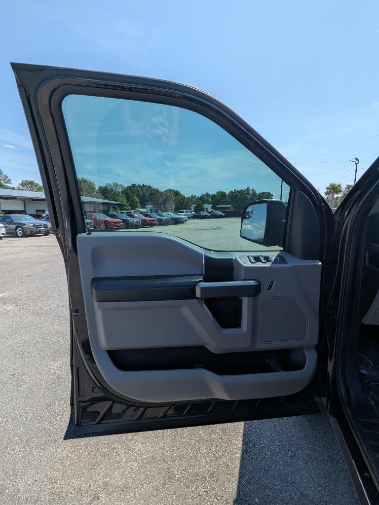 2018 Ford F150 XLT photo