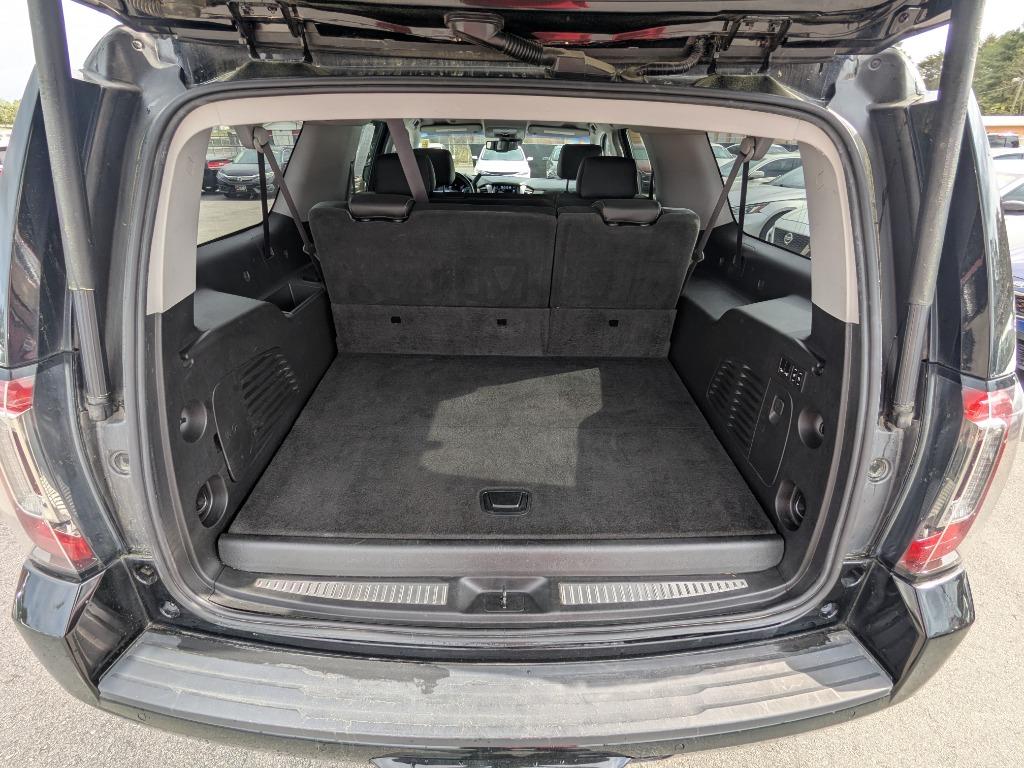 2017 GMC Yukon XL 1500 SLT photo