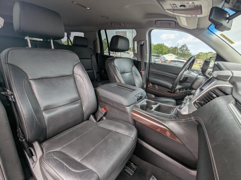 2017 GMC Yukon XL 1500 SLT photo