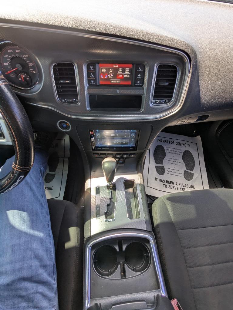 2012 Dodge Charger SE photo