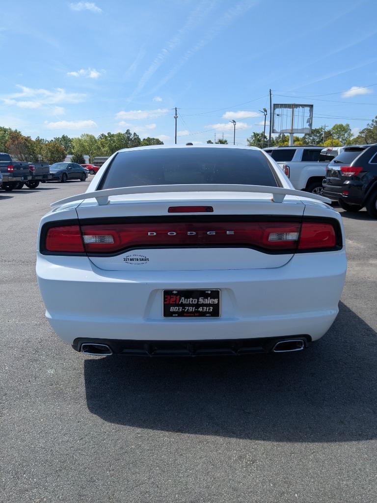 2012 Dodge Charger SE photo