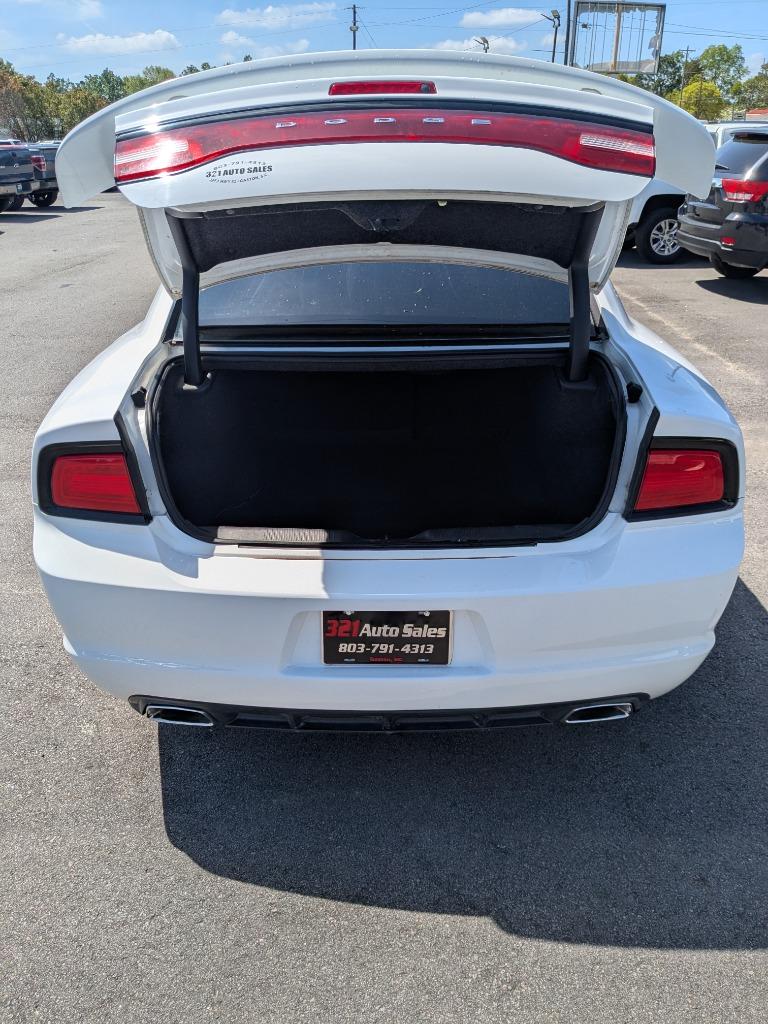 2012 Dodge Charger SE photo