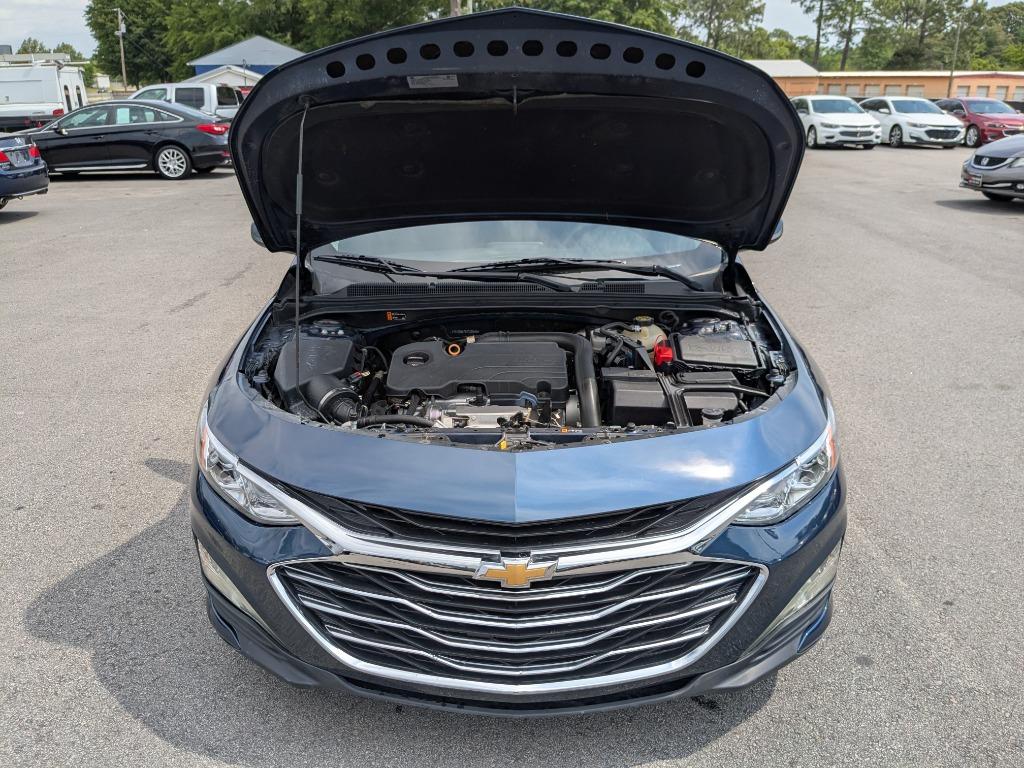 2019 Chevrolet Malibu LT photo