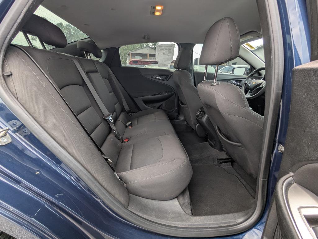 2019 Chevrolet Malibu LT photo