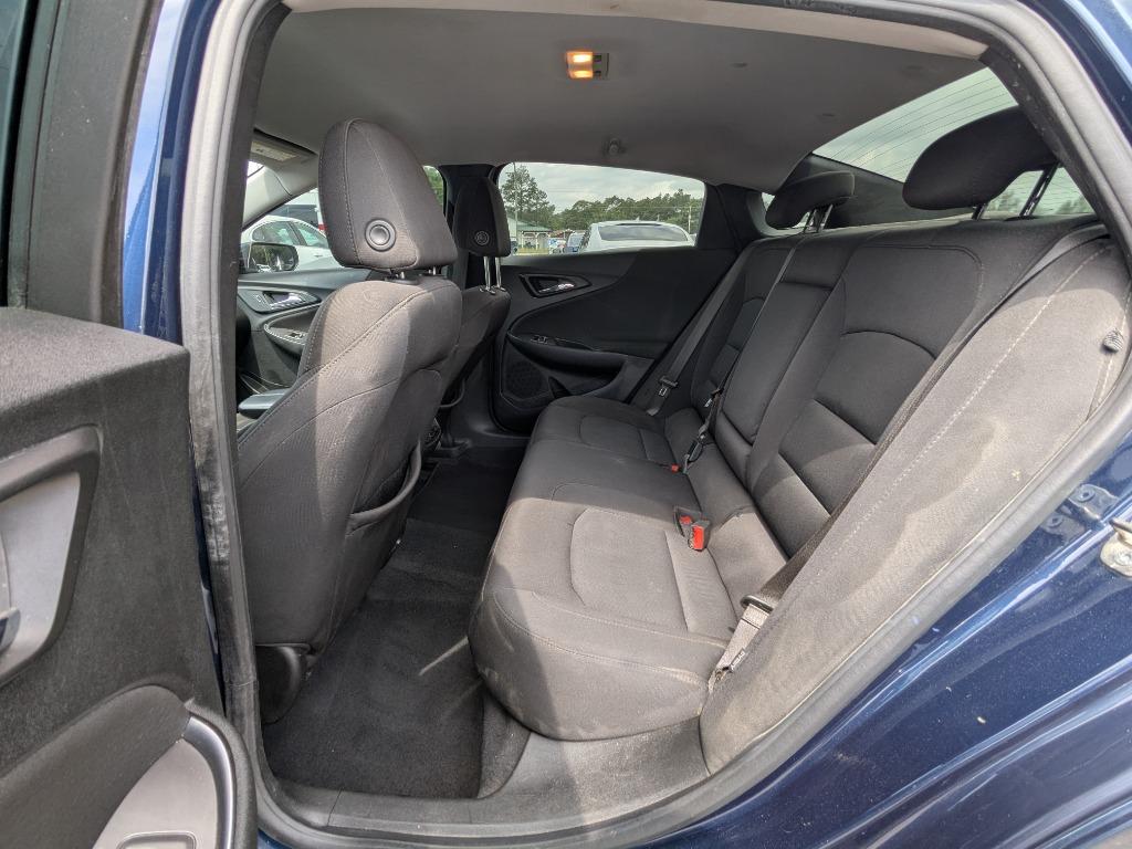 2019 Chevrolet Malibu LT photo