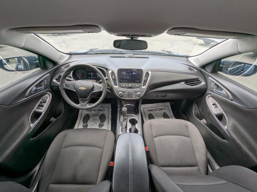 2019 Chevrolet Malibu LT photo