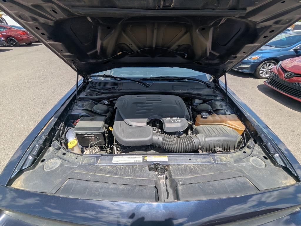 2011 Dodge Challenger SE photo