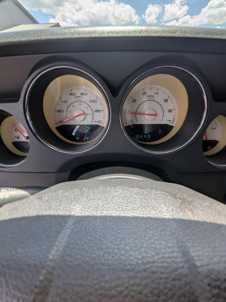 2011 Dodge Challenger SE photo