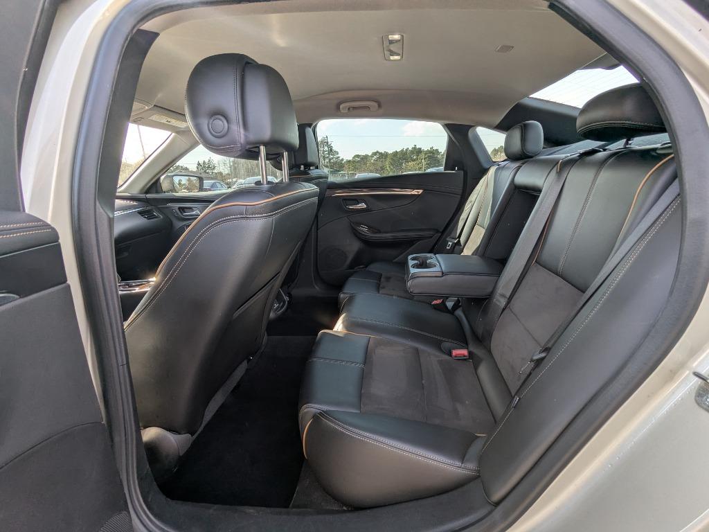 2014 Chevrolet Impala LT photo