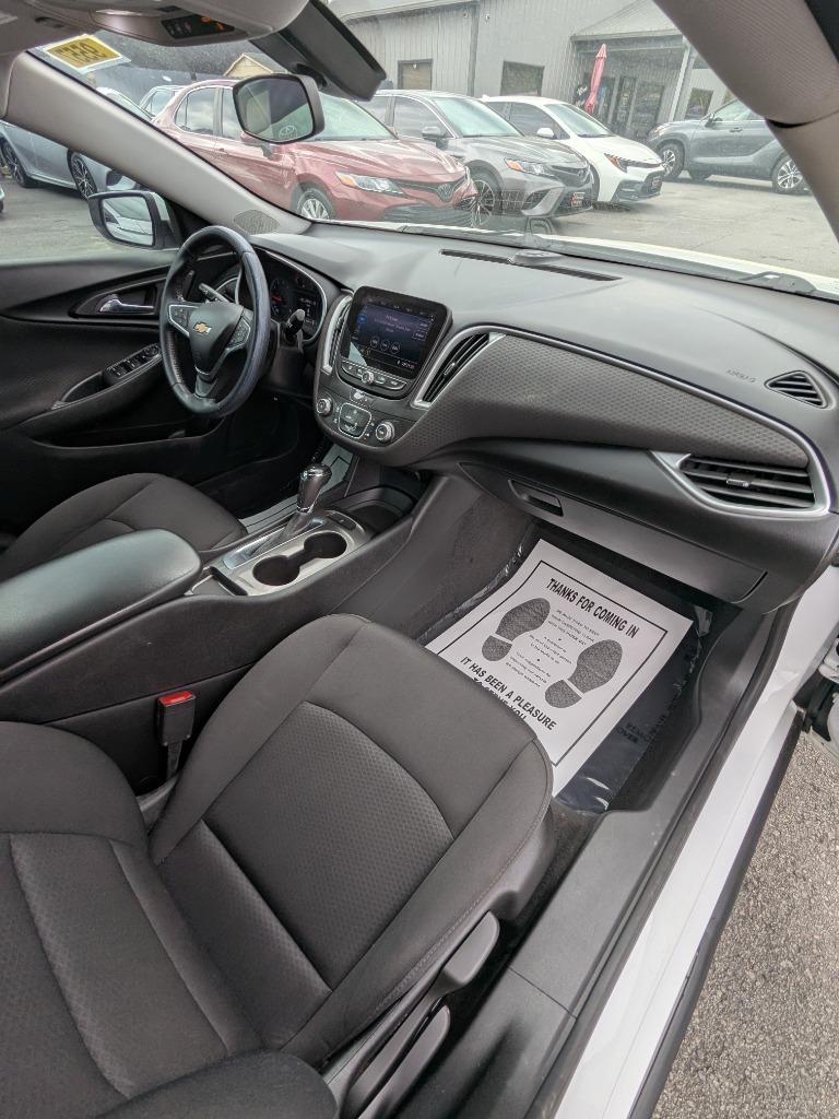 2020 Chevrolet Malibu RS photo