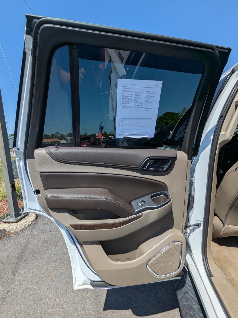 2019 Chevrolet Tahoe LT photo