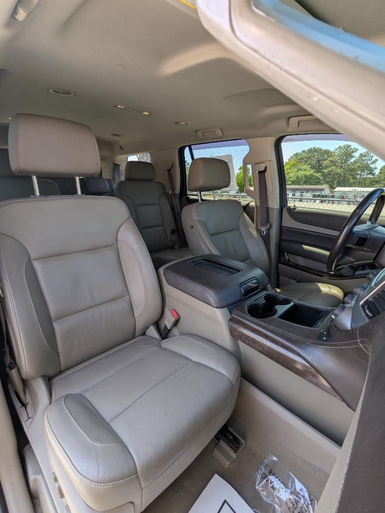 2019 Chevrolet Tahoe LT photo