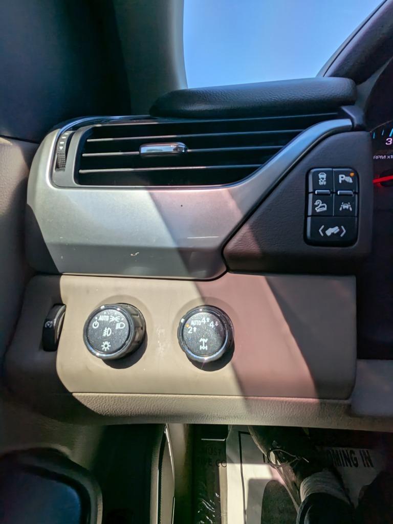 2019 Chevrolet Tahoe LT photo