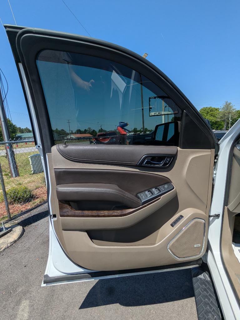 2019 Chevrolet Tahoe LT photo