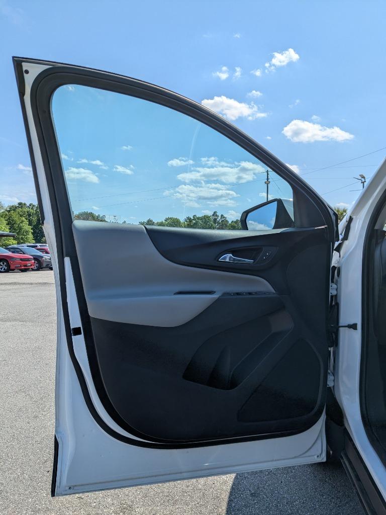 2020 Chevrolet Equinox LT photo
