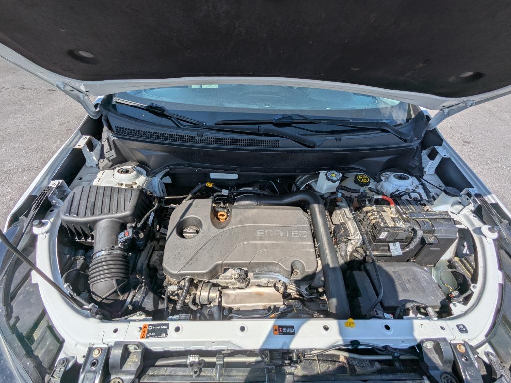 2020 Chevrolet Equinox LT photo