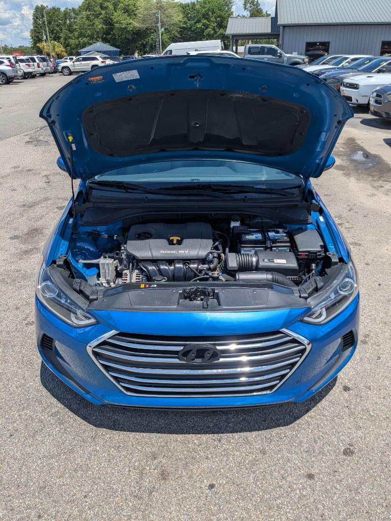 2017 Hyundai Elantra SE photo