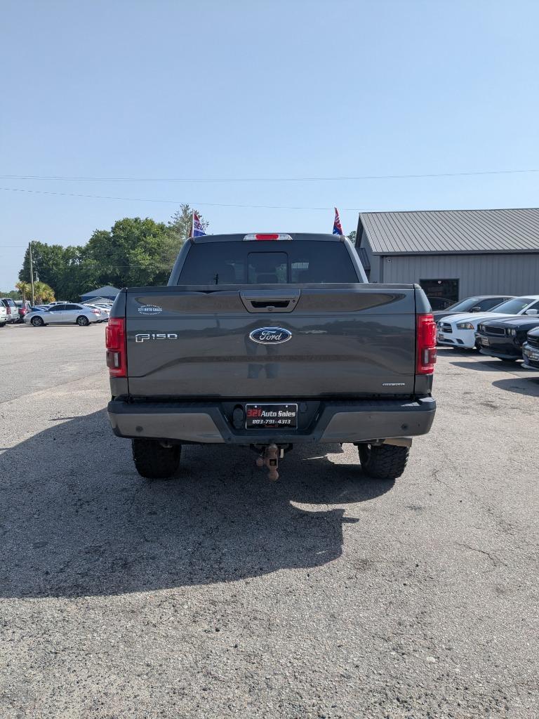 2016 Ford F150 Lariat photo