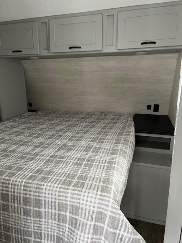 2018 FOREST RIVER  VIBE - $16,995