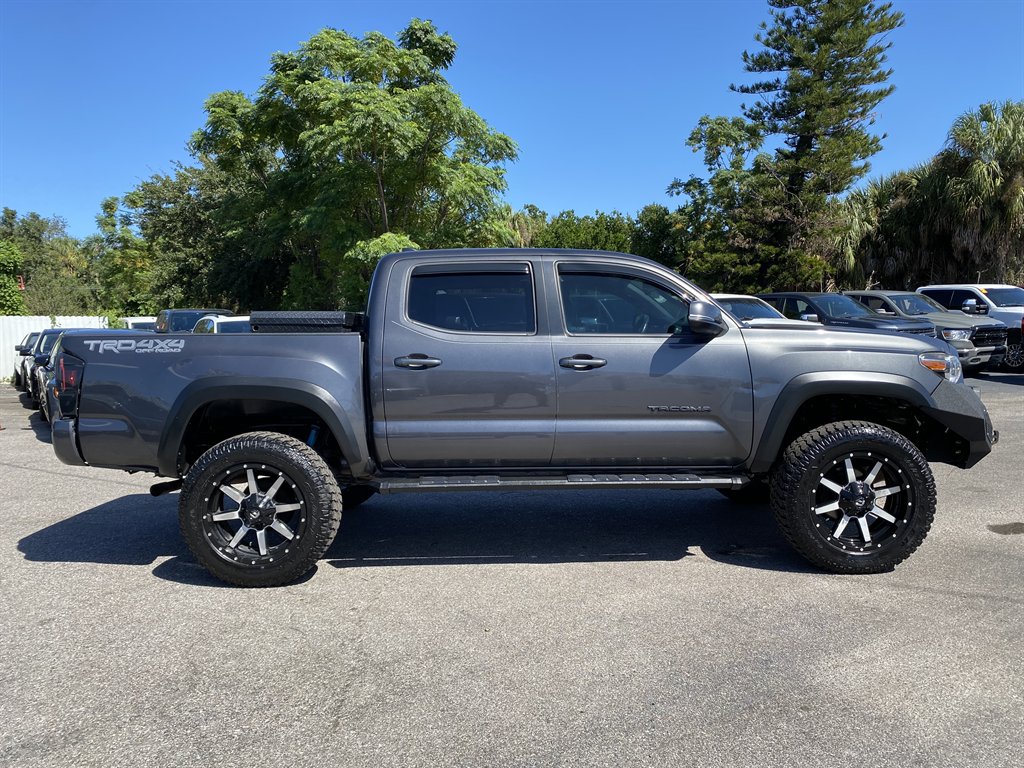 2018 Toyota Tacoma - $29,999