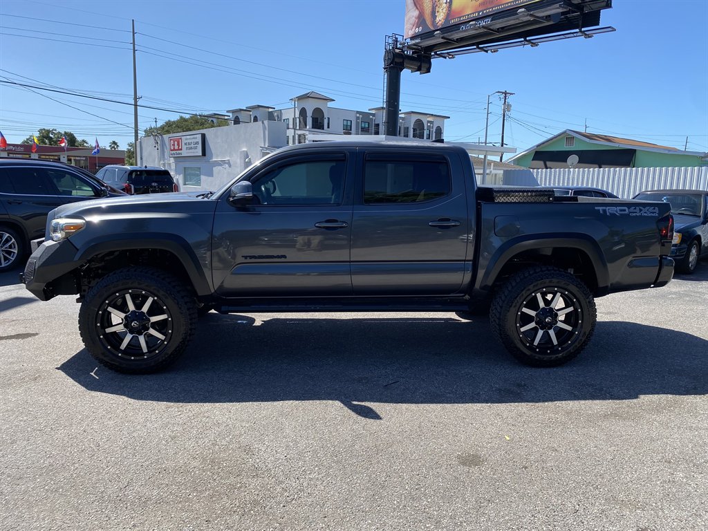 2018 Toyota Tacoma - $29,999
