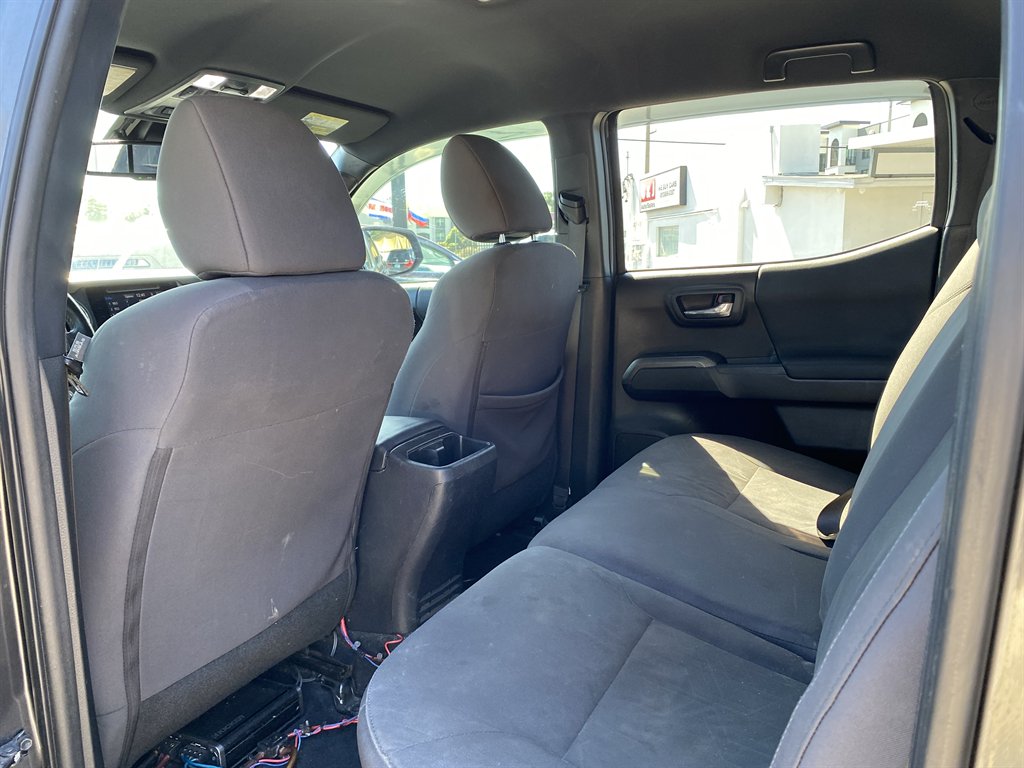 2018 Toyota Tacoma - $29,999