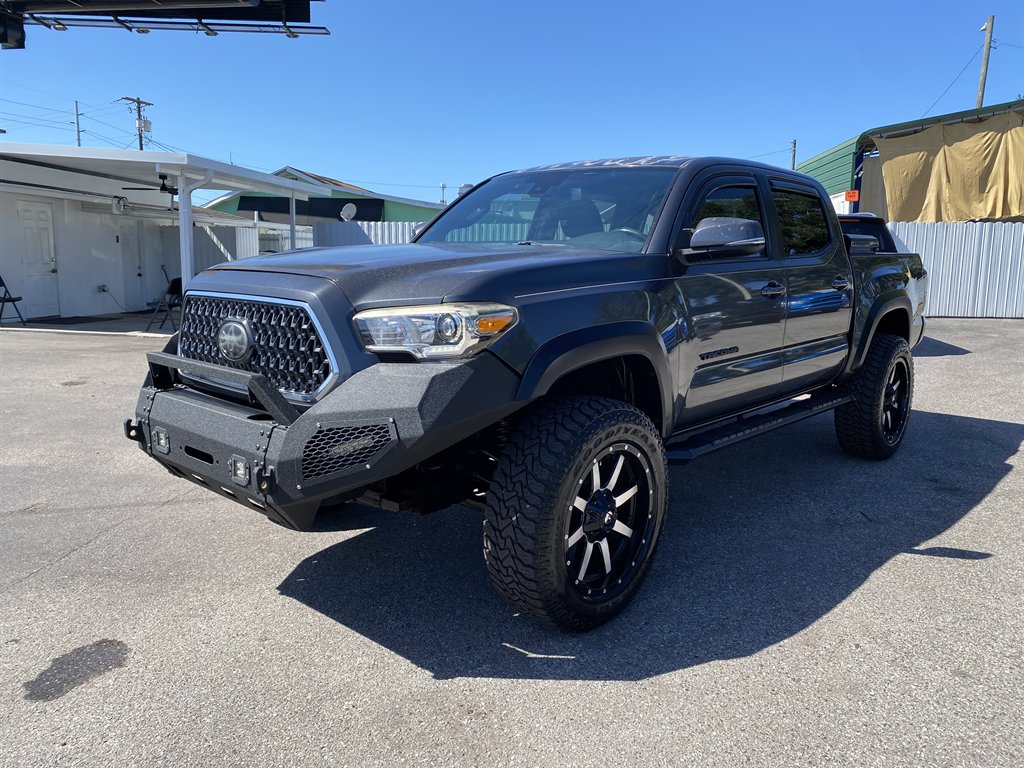 2018 Toyota Tacoma - $29,999
