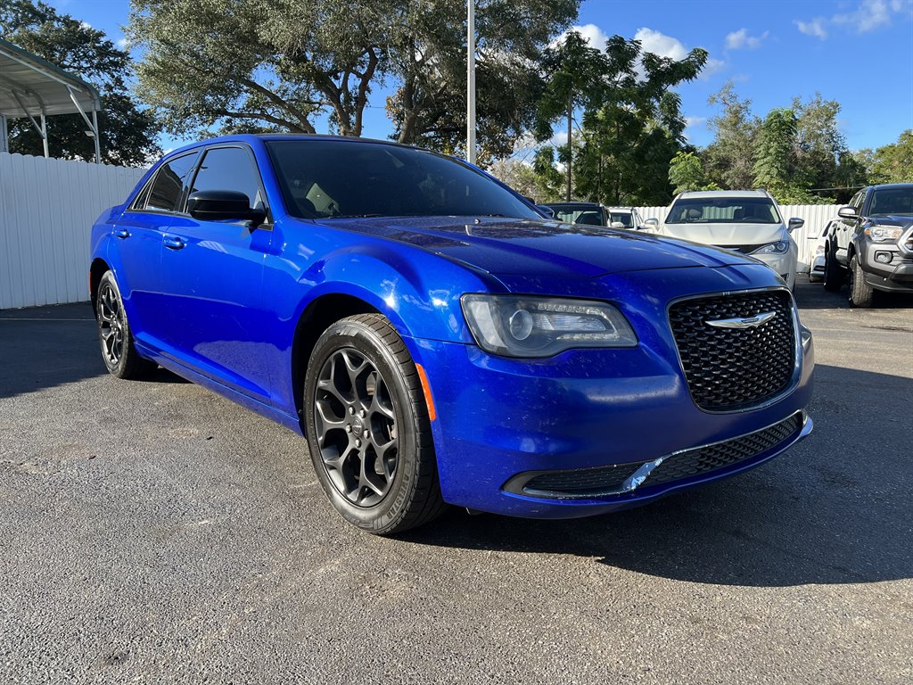 2019 Chrysler 300 Sedan - $23,999