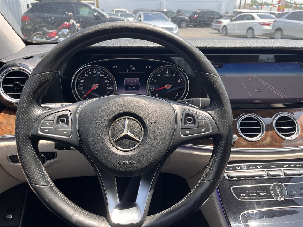 2018 Mercedes-Benz E-Class E300 photo