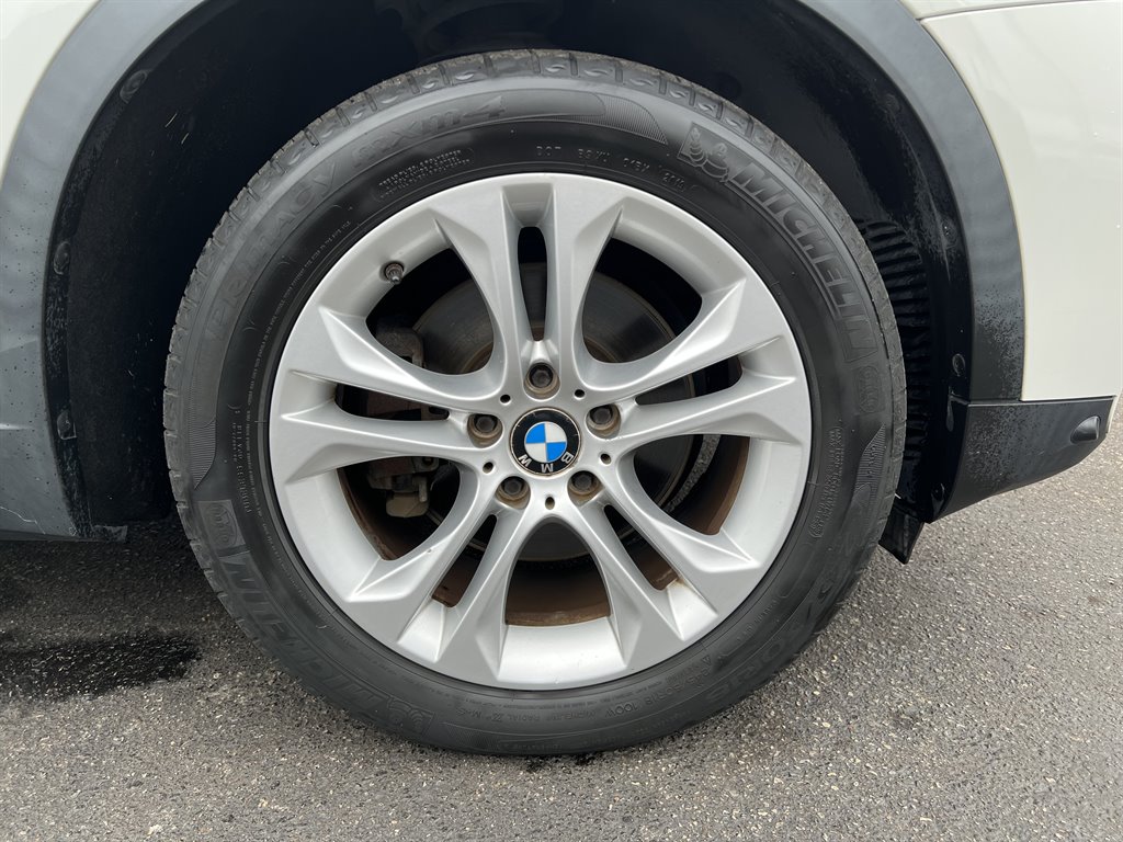 2016 BMW X4 Xdrive28i photo