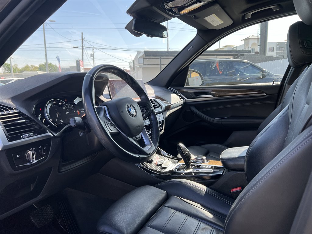 2018 BMW X3 Xdrive30i photo