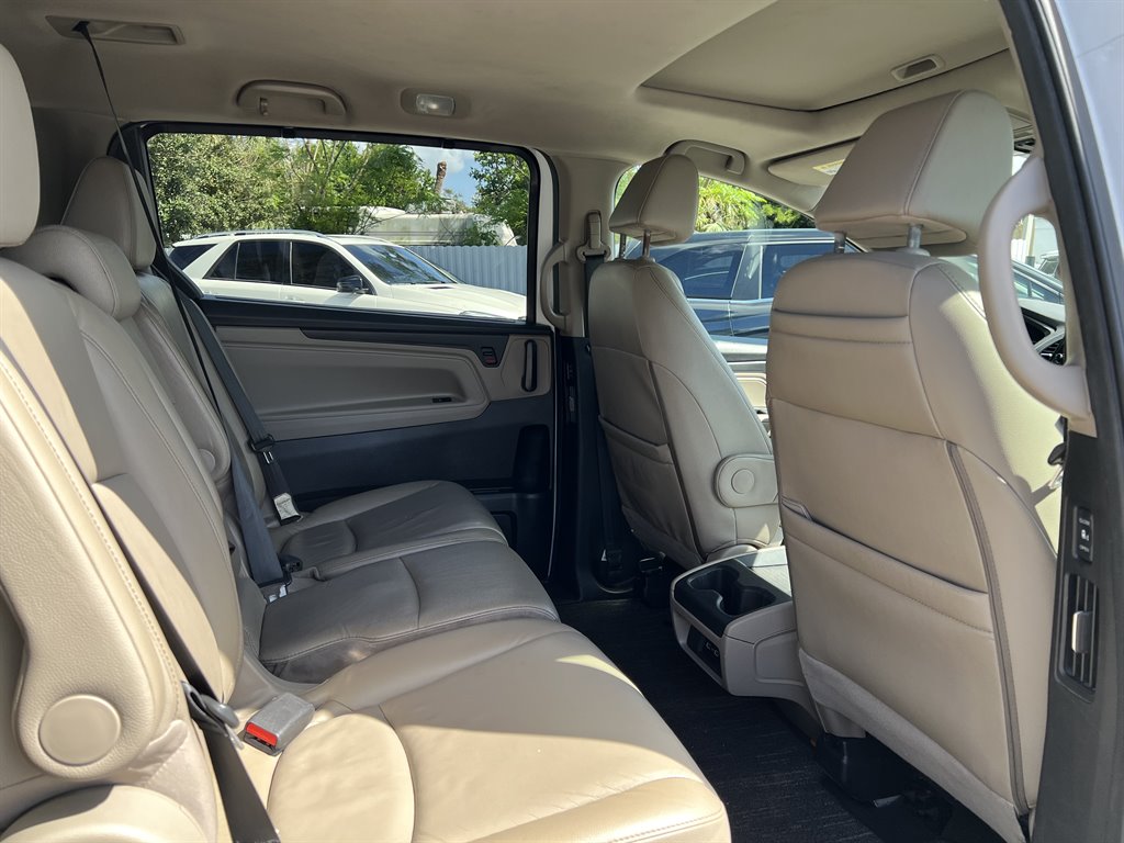 2021 Honda Odyssey EX-L photo