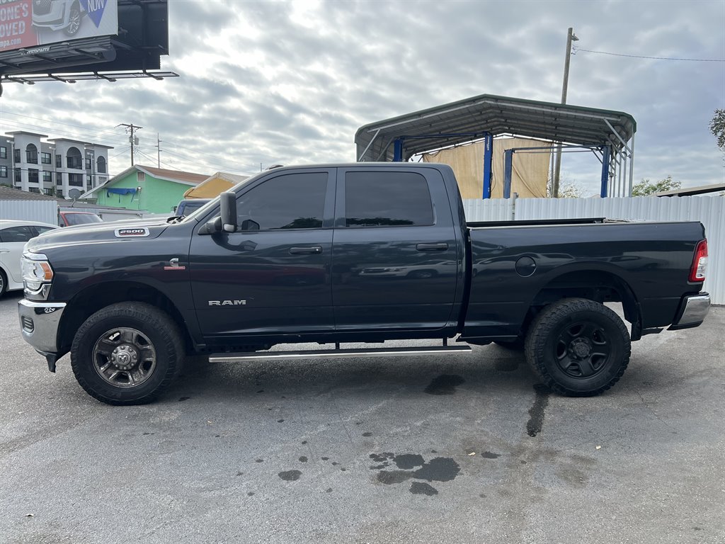 2020 RAM 2500 Tradesman photo