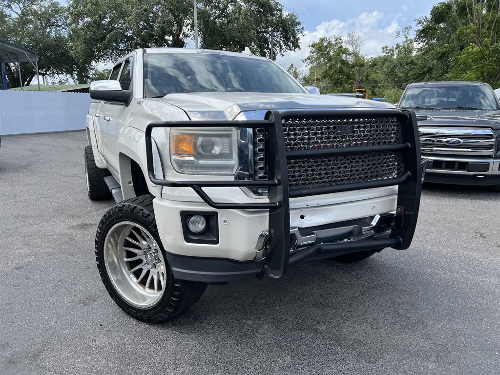 2015 GMC Sierra 1500 Denali photo