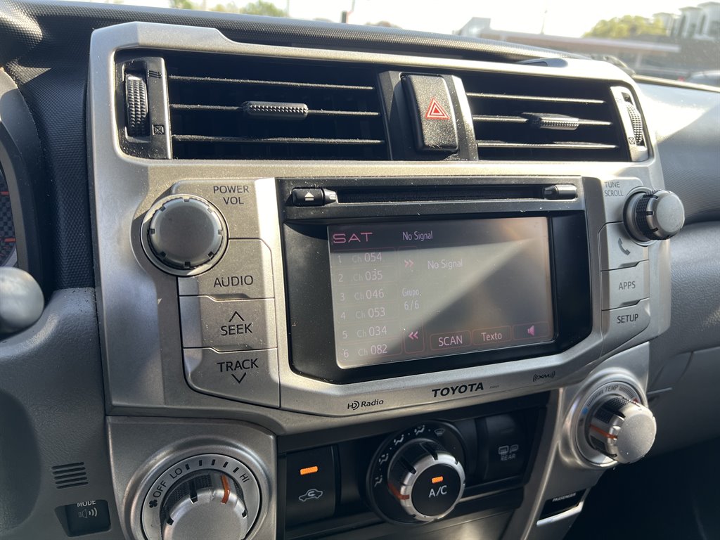 2013 Toyota 4Runner Limited photo