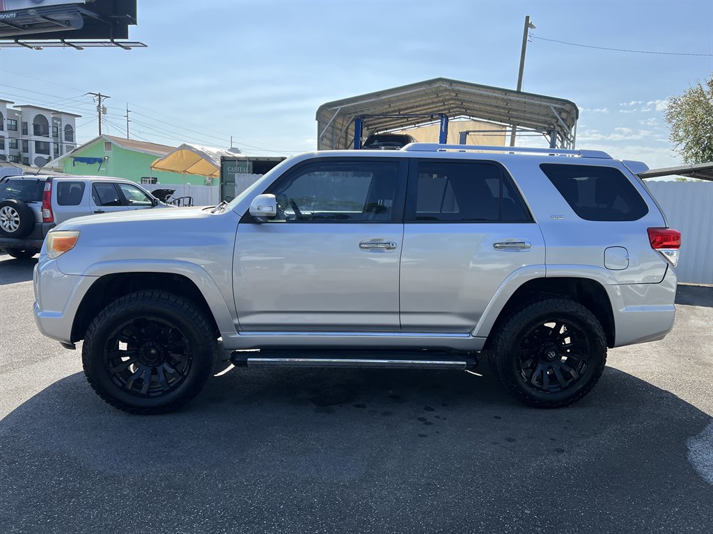2013 Toyota 4Runner Limited photo