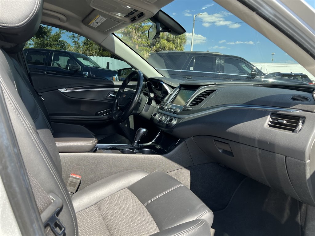 2020 Chevrolet Impala LT photo