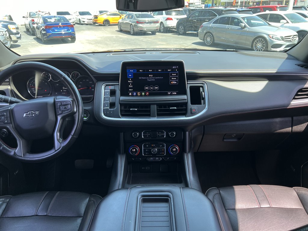 2021 Chevrolet Suburban 1500 RST photo