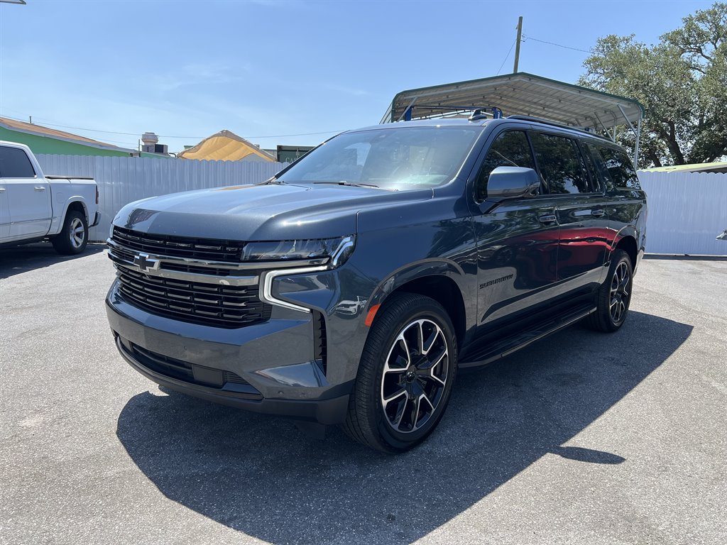 2021 Chevrolet Suburban 1500 RST photo