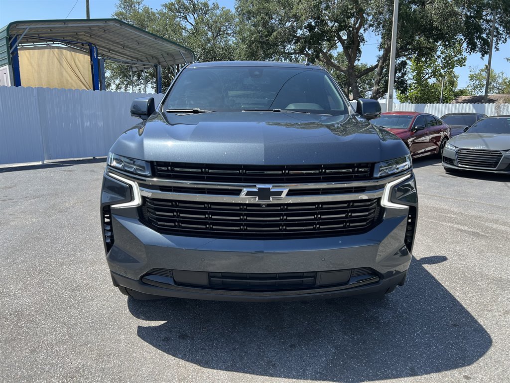 2021 Chevrolet Suburban 1500 RST photo