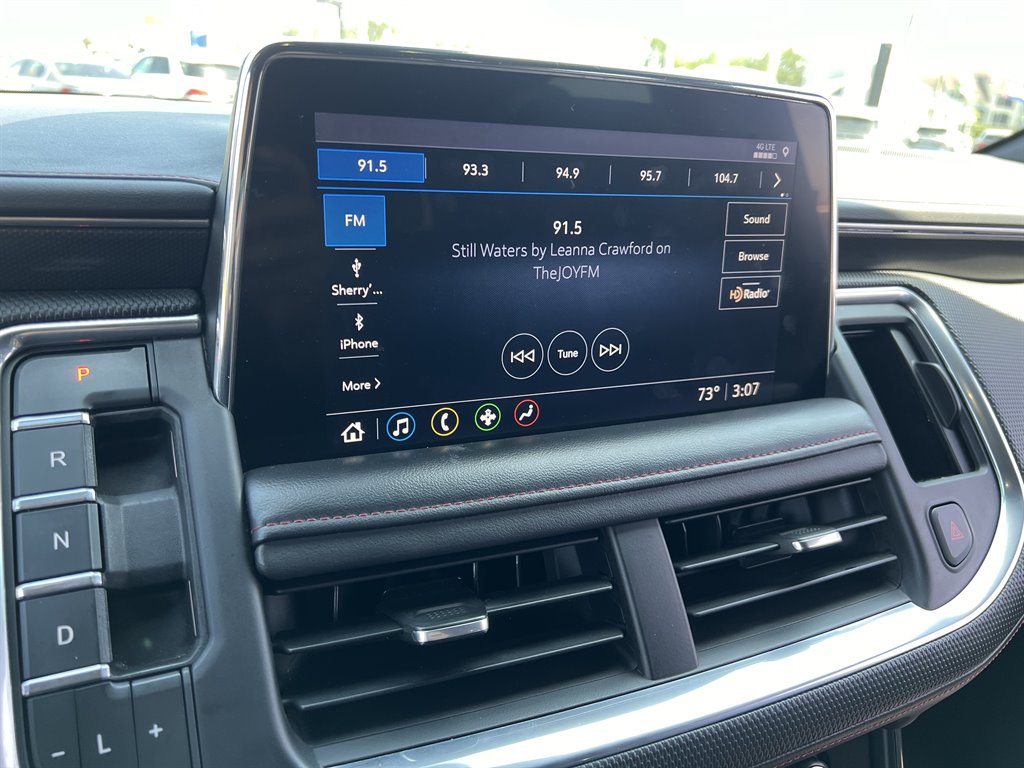 2021 Chevrolet Suburban 1500 RST photo