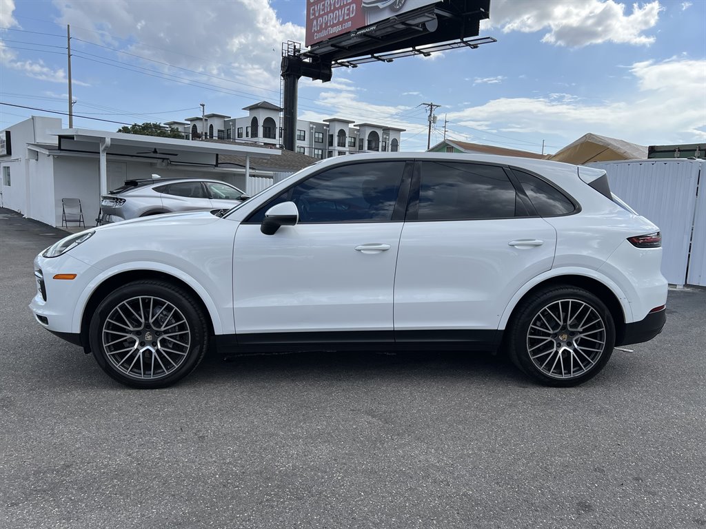 2019 Porsche Cayenne photo